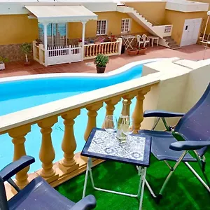 new-apartamento-luxury-caleta-pool-terrace-wifi.hotelsfuerteventura.org/