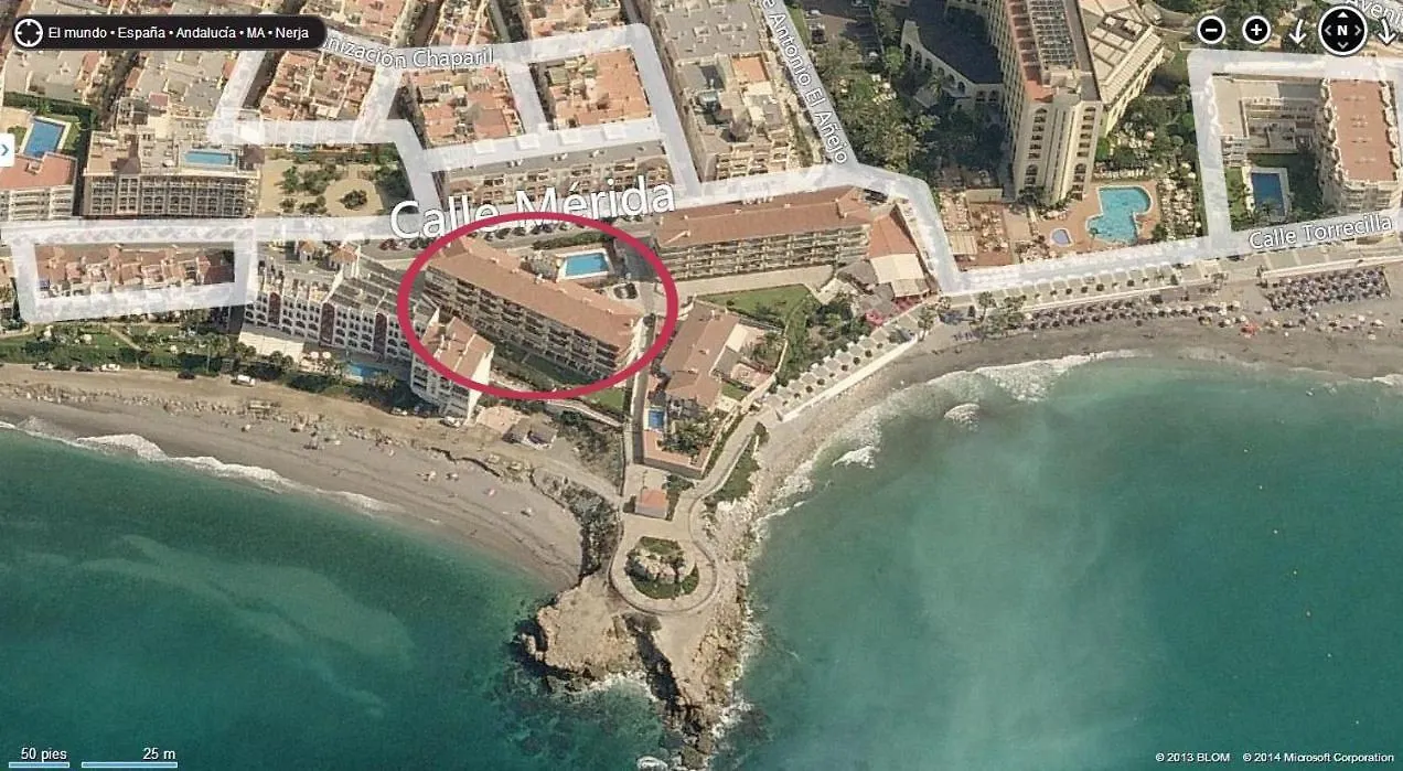 First Line Beach Apartment With Two Bedrooms And Sea View Nerja