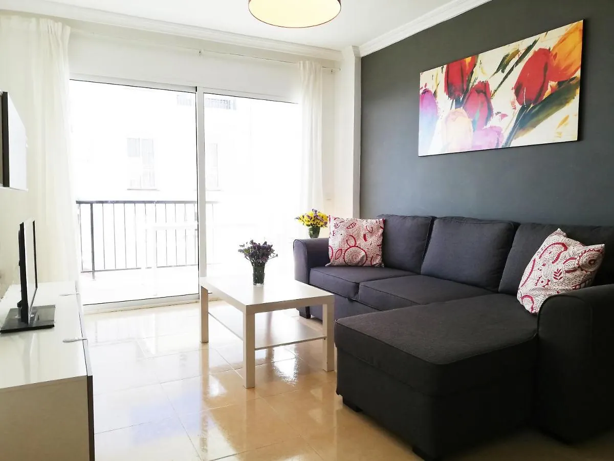 First Line Beach Apartment With Two Bedrooms And Sea View Nerja